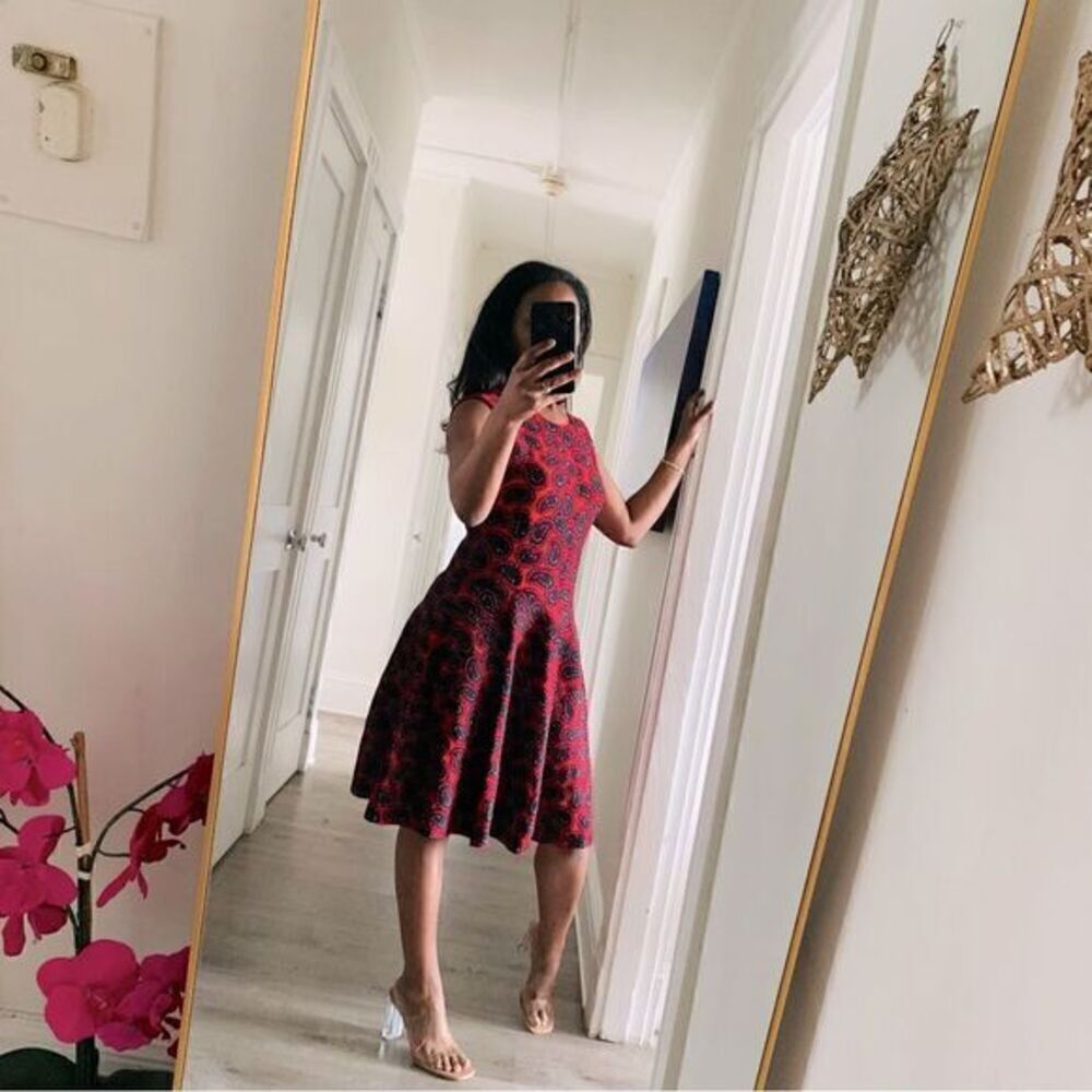 ISSA LONDON RED MIDI DRESS - Picture 4 of 15